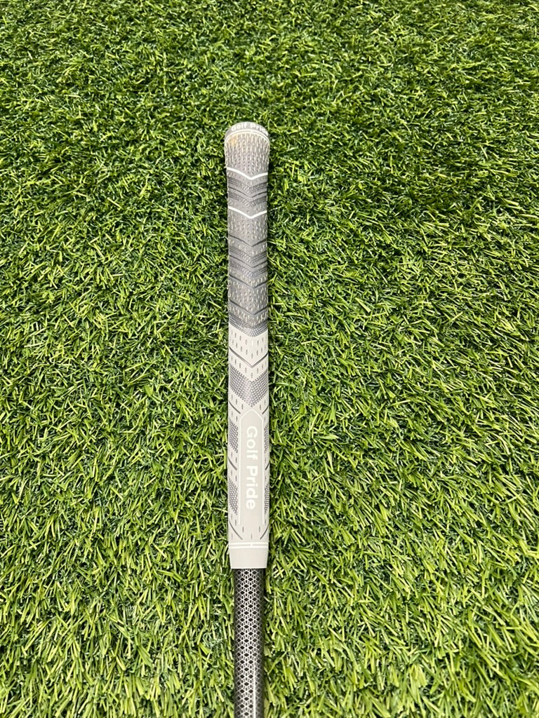 Titleist TS2 Driver 9.5 Loft Stiff RH