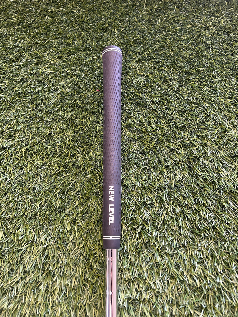New Level NL-902 Pitching Wedge 45 Loft Stiff RH