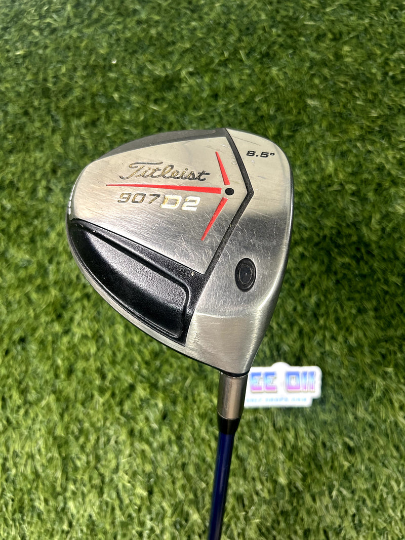 Titleist 907 D2 Driver 8.5 Loft Stiff RH