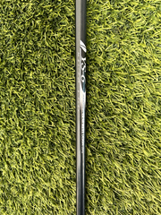 Titleist 975J-VS Driver 9.5 Loft Graphite Design Stiff Flex Golf Pride Grip RH – Pre-Owned Golf Club – TEE OFF Golf Shops