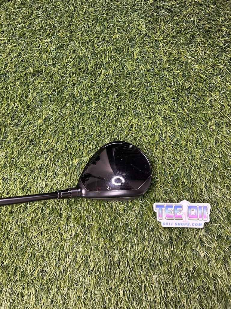 TaylorMade Stealth 2 Plus 3W 15 Loft HZRDUS 5.5 Regular Flex GP Grip LH