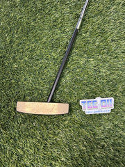 The SeeMore Blade Center Shaft Putter 34" Original Grip RH – Pre-Owned Golf Club – TEE OFF Golf Shops