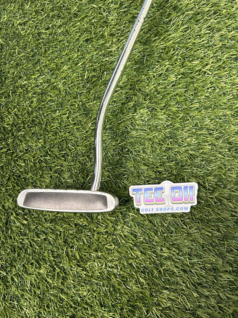 Odyssey Dual Force Rossie I 34" Mid Mallet Putter Winn Grip RH – Pre-Owned Golf Club – TEE OFF Golf Shops