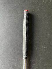 Odyssey White Hot Tour Rossie Mid Mallet Putter Tour Steel Flex Original Grip RH – Pre-Owned Golf Club – TEE OFF Golf Shops