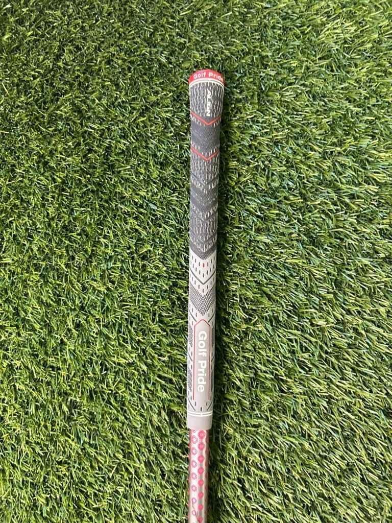 Ladies Cleveland Bloom 56 Loft SW Graphite W Flex GP Grip RH