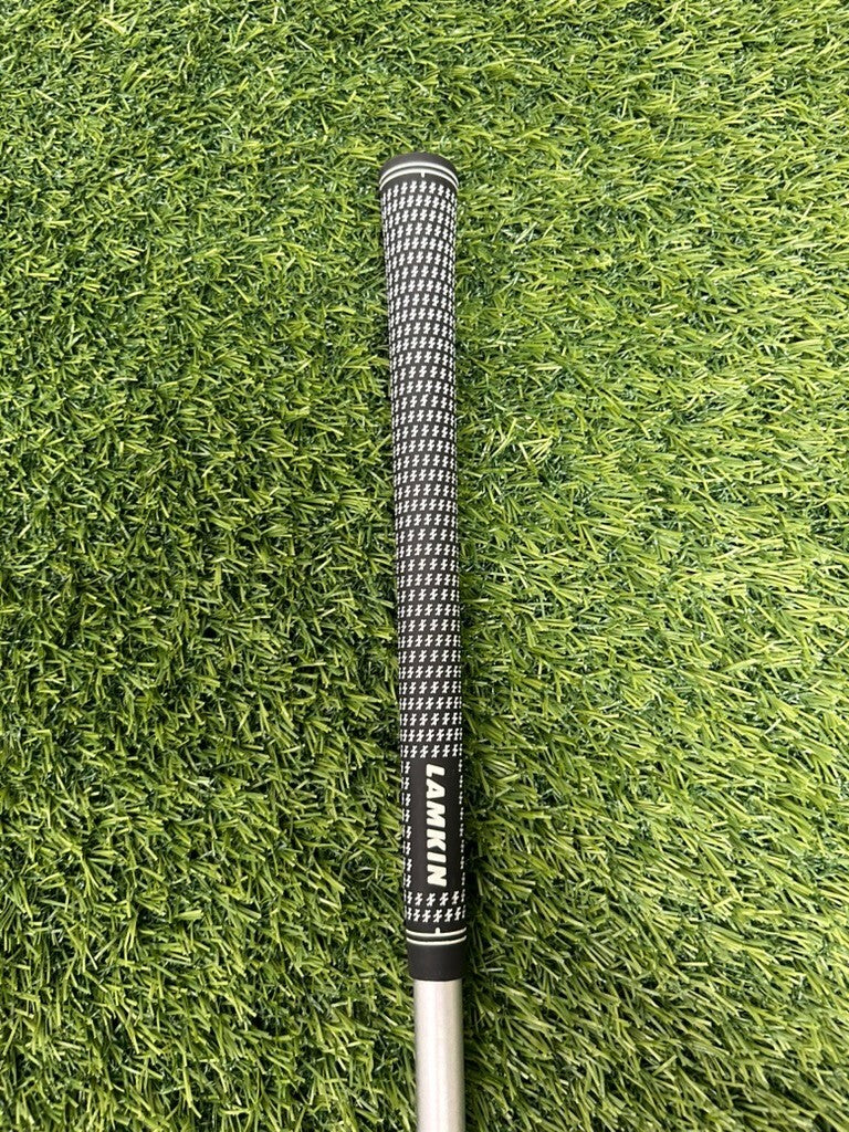 Ladies Cobra AirX Offset 23 Loft Graphite Ladies Flex Lamkin Grip RH – Pre-Owned Golf Club – TEE OFF Golf Shops