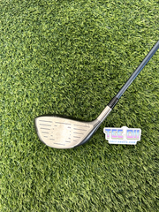 Titleist 975J-VS Driver 9.5 Loft Graphite Design Stiff Flex Golf Pride Grip RH – Pre-Owned Golf Club – TEE OFF Golf Shops