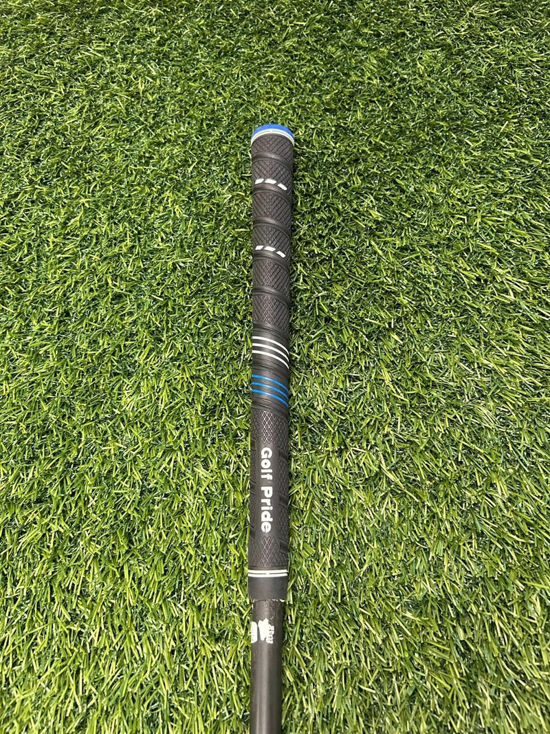 Callaway RAZR Fit 3W 15 Loft Graphite Senior Flex GP Grip RH – Pre-Owned Golf Club – TEE OFF Golf Shops