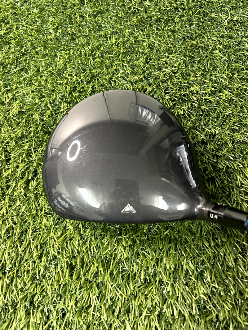 Titleist 917 D2 Driver 9.5 Loft Stiff RH