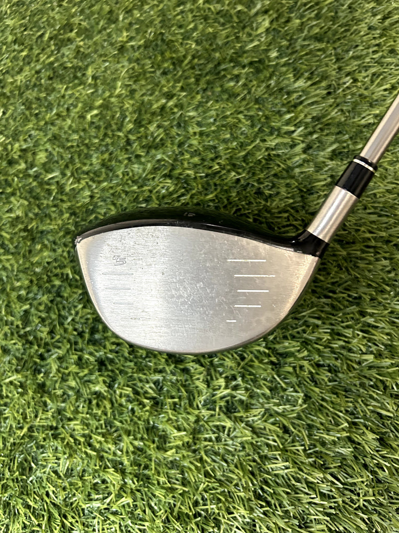 TaylorMade r5 Dual Driver 9.5 Loft Stiff RH