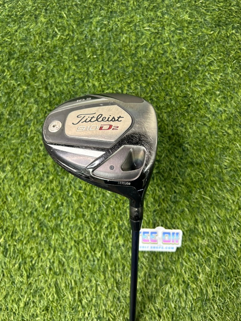 Titleist 910 D2 Driver 10.5 Loft Stiff RH