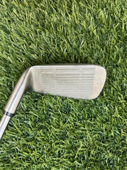Square Strike Chipper Wedge 48 Loft Wedge Flex RH