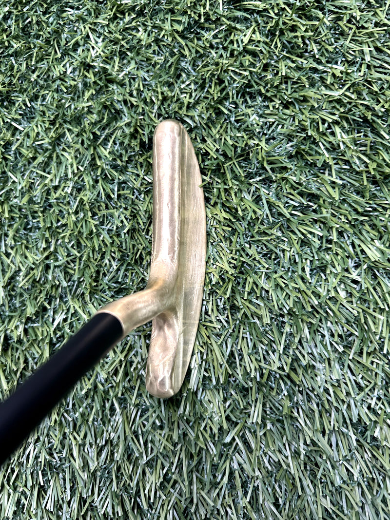 Titleist Standard Flange Tee's Custom Milling 35" Putter RH