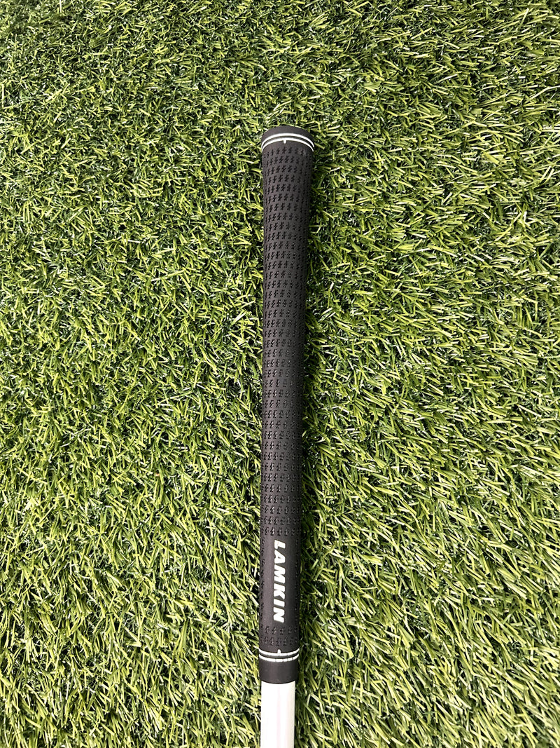 Cobra 400 SZ Offset 44" Driver 10.5 Loft Senior RH