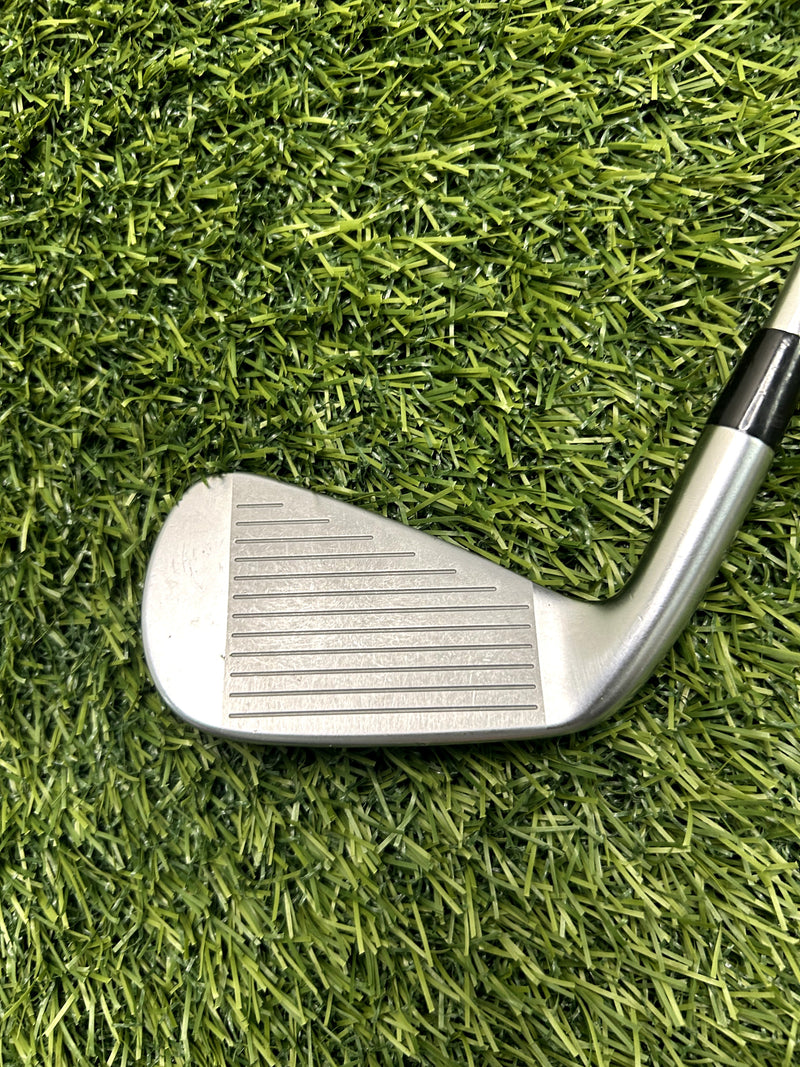 Mizuno JPX 923 Forged 4-Iron 21 Loft Stiff RH