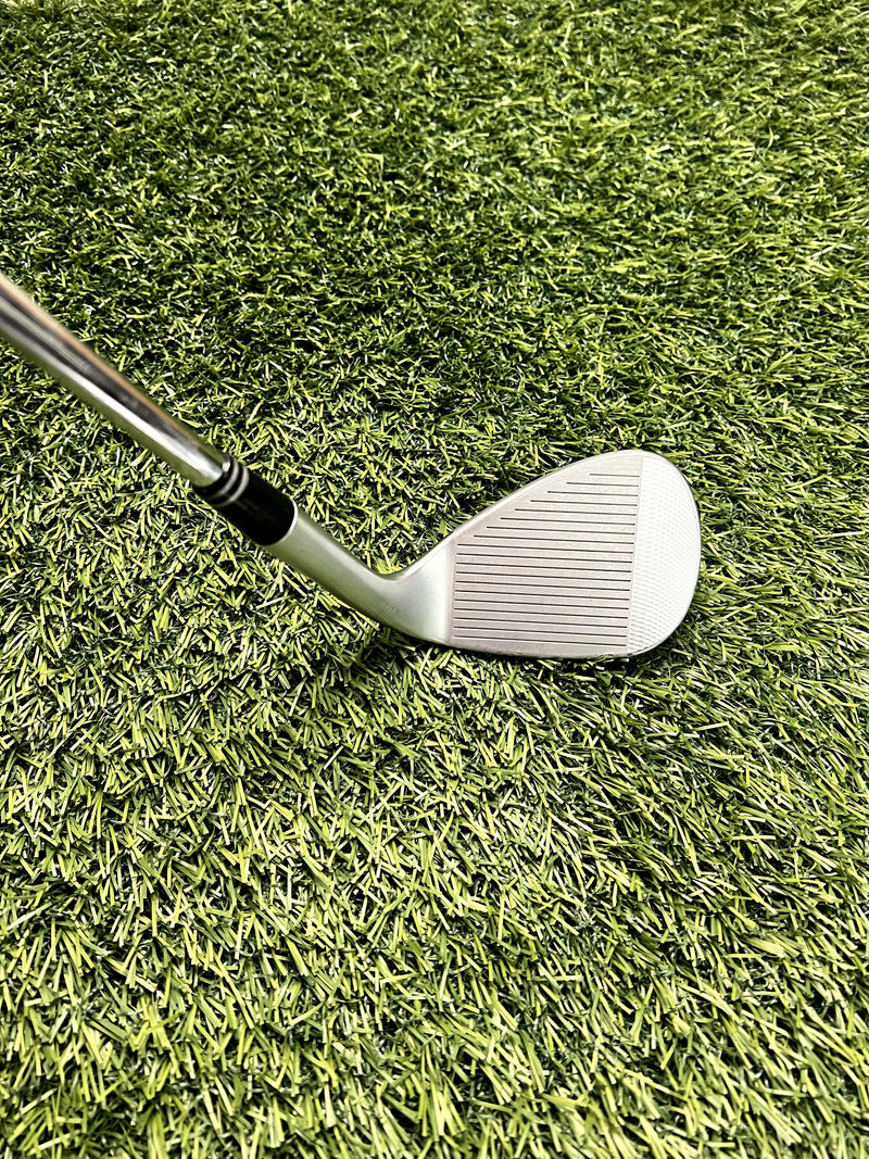 Cleveland CBX Sand Wedge 56 Loft Stiff LH