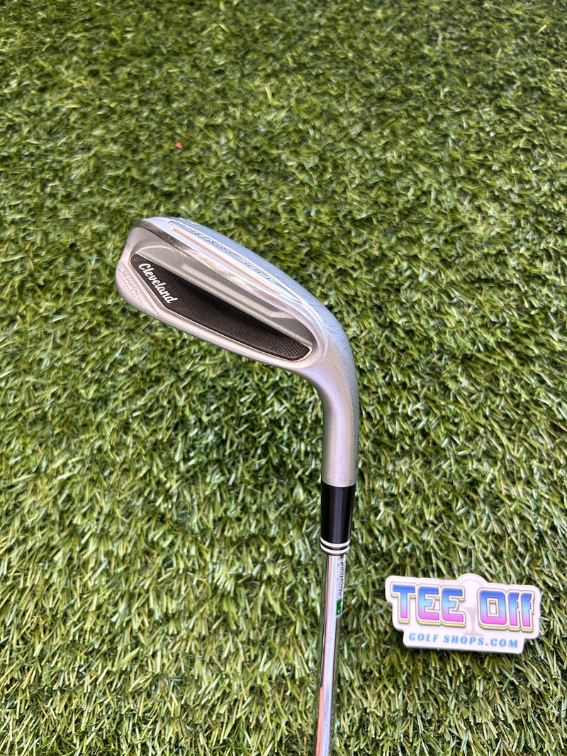 Cleveland Smart Sole Chipper Wedge 58 Loft Wedge Flex RH