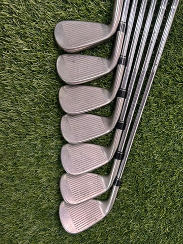 TaylorMade M4 5-AW Iron Set Regular RH