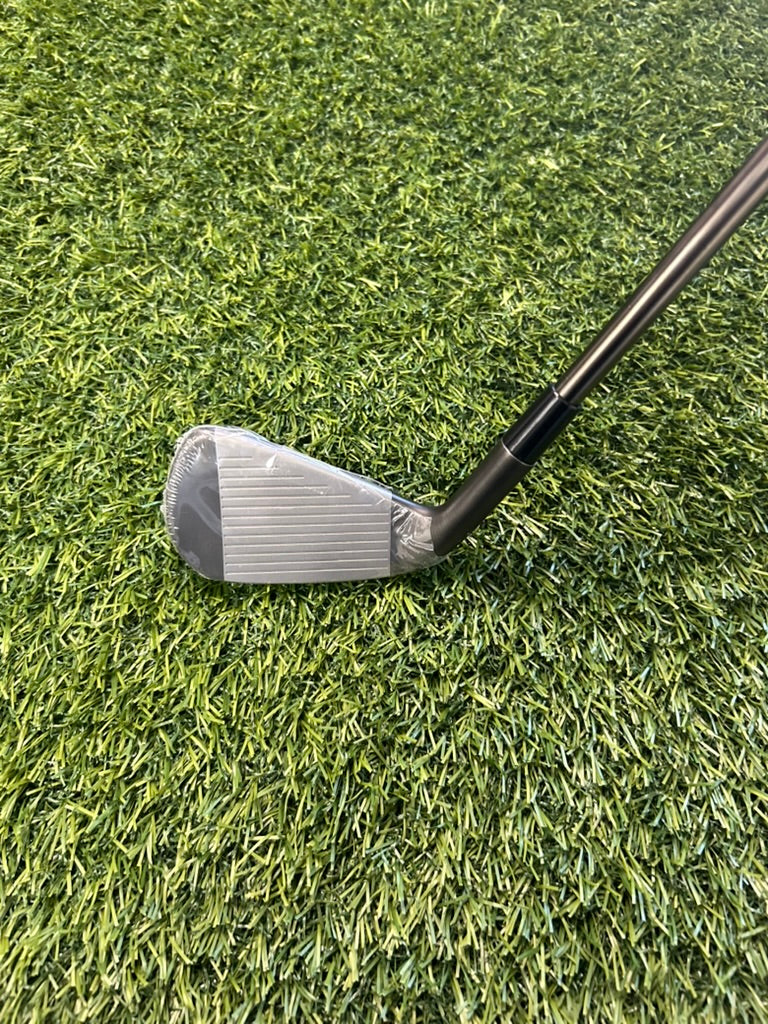 TaylorMade P790 4-Iron Stiff RH