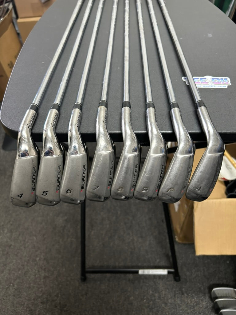 TaylorMade Burner SuperLaunch 4-AW Irons Set Steel Regular Flex RH