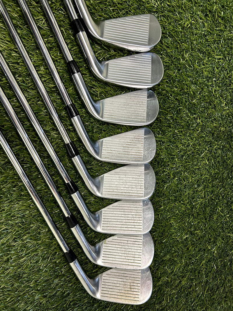 Titleist T200 4-AW Iron Set Stiff LH
