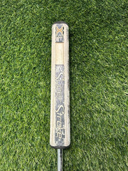 Odyssey Versa Sabertooth Mallet Putter 34" SS Grip RH – Pre-Owned Golf Club – TEE OFF Golf Shops