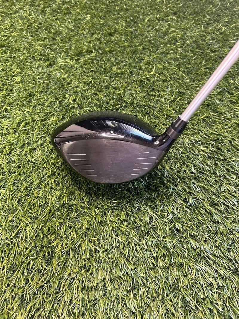 Kirkland Signature Driver 10.5 Loft Ascent Stiff Flex RH
