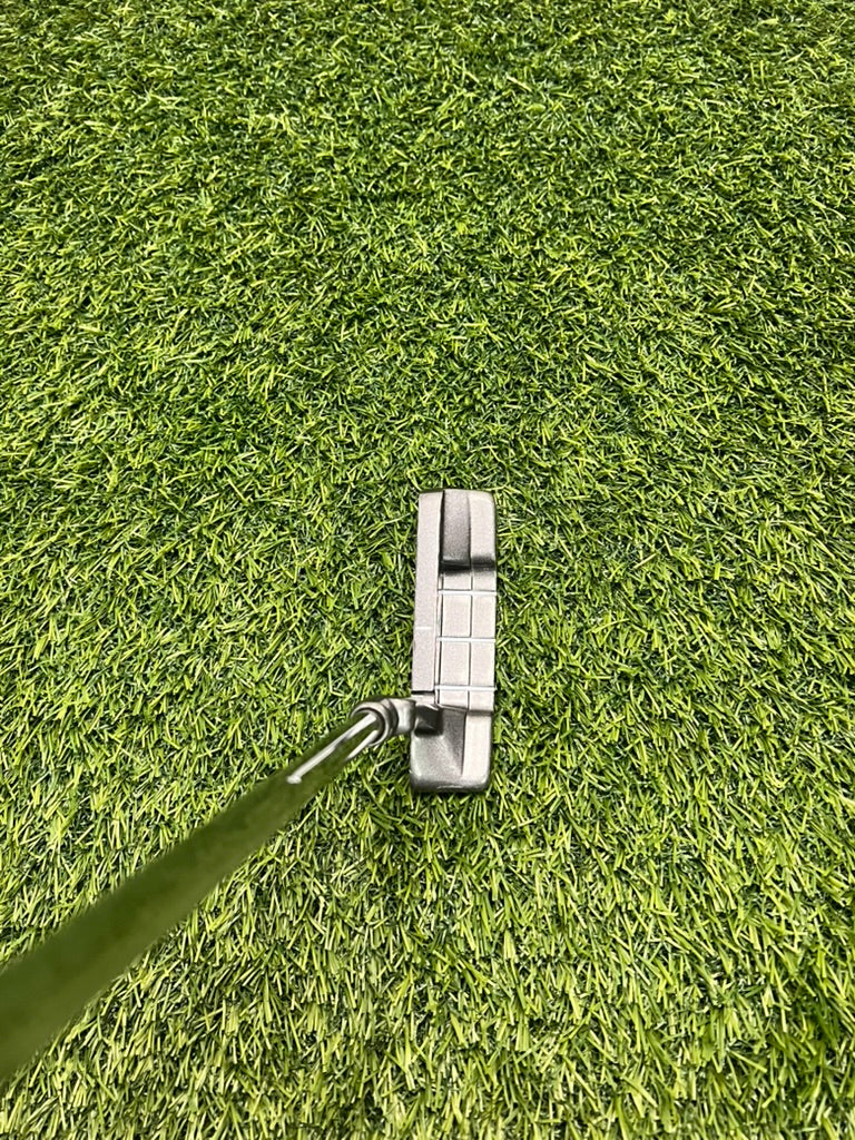 LG 23 Putter RH