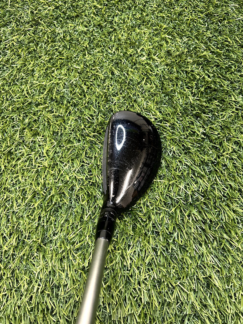 Titleist 915Hd 2H 17.5 Loft Stiff RH