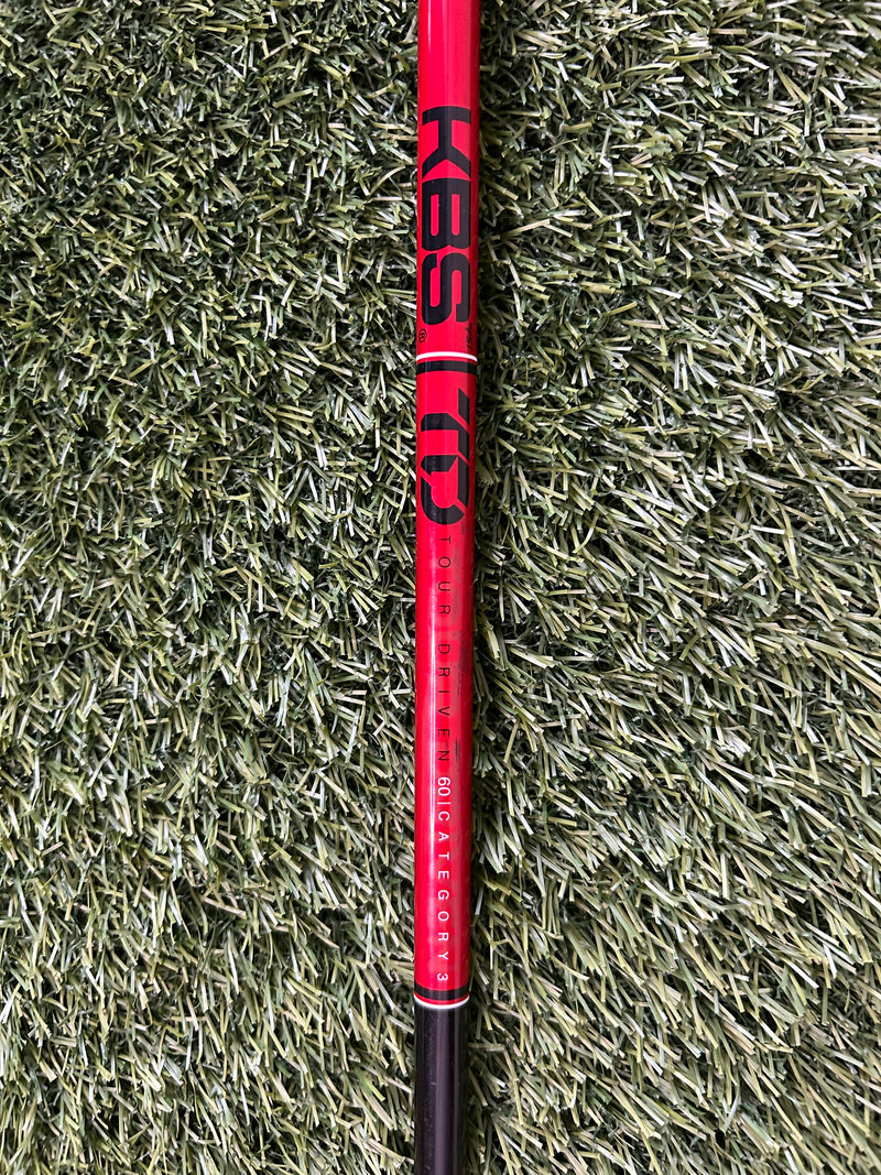 TaylorMade SIM 2 Driver 9 Loft Stiff RH