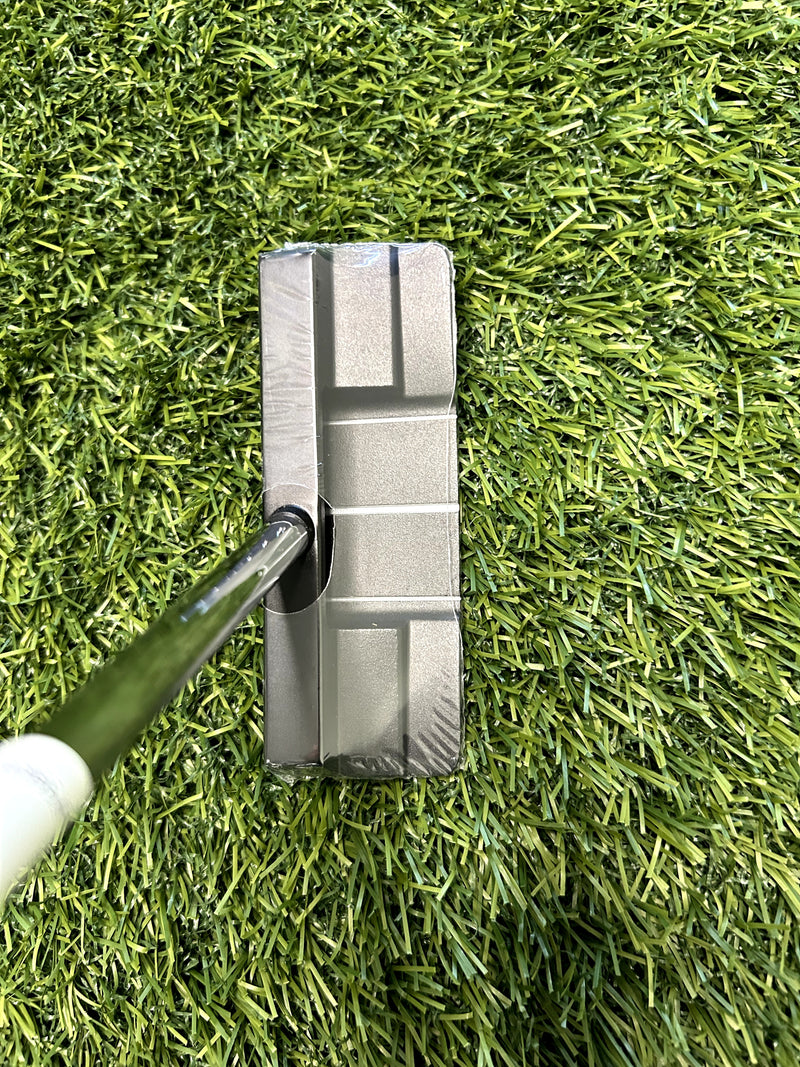 Cleveland HB Soft 2 Black #8C OS Putter RH