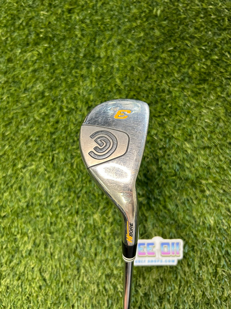 Cleveland HiBore 3H 21 Loft Graphite Regular Flex Lamkin Grip RH