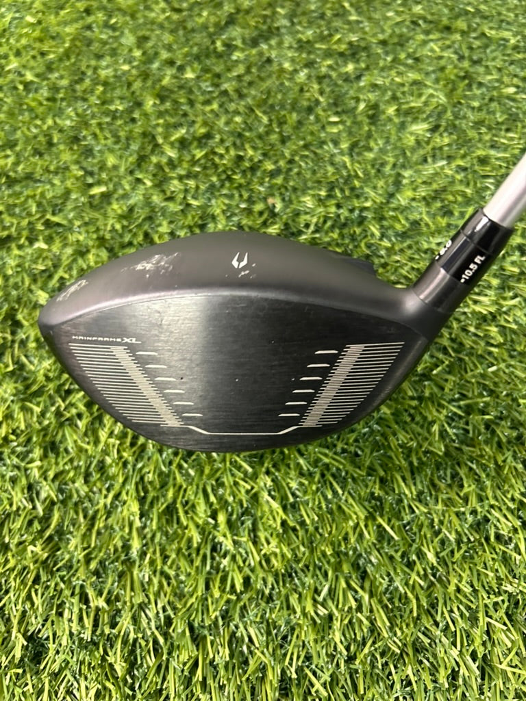 Cleveland HiBore XL Lite Driver 10.5 Loft Regular RH