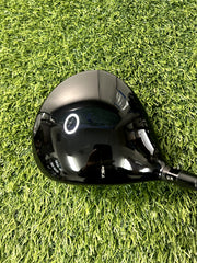 Titleist TSR2 Driver 10 Loft Stiff RH