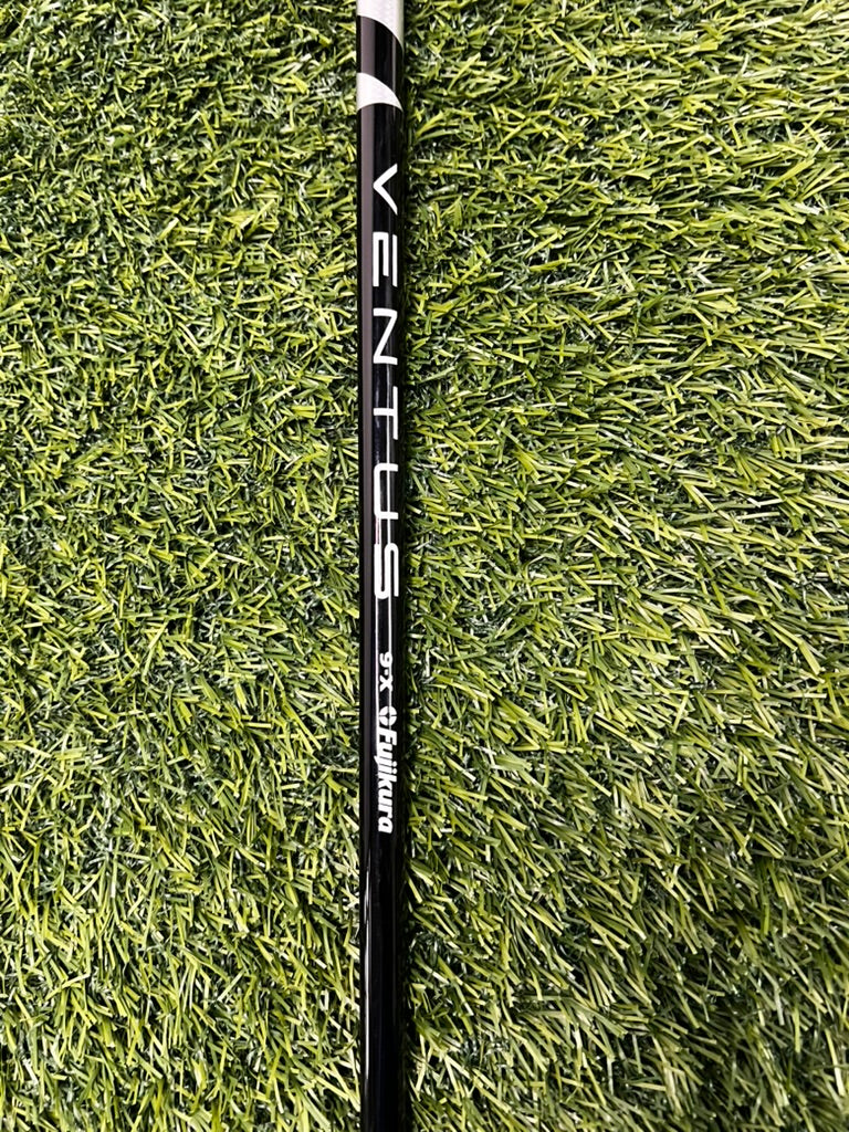 TaylorMade Stealth 2 Tour Issue VeloCore 7-Wood 21 Loft X-Stiff RH