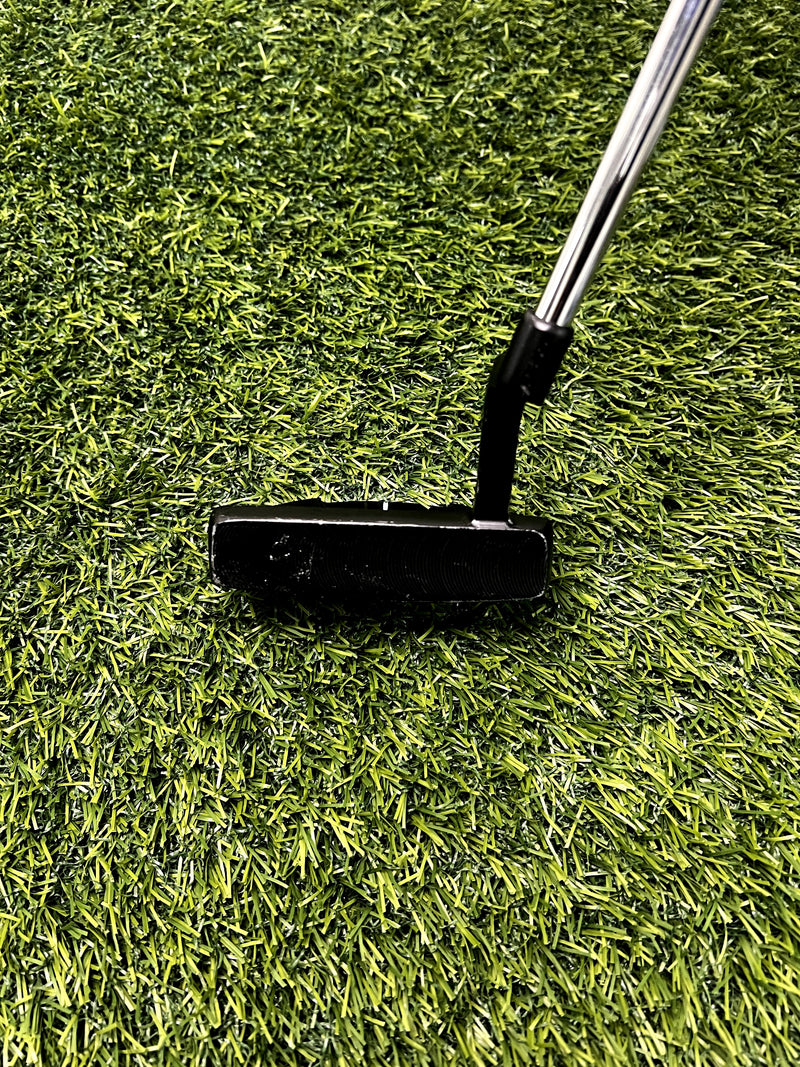 MG28 Mid-Mallet Putter RH