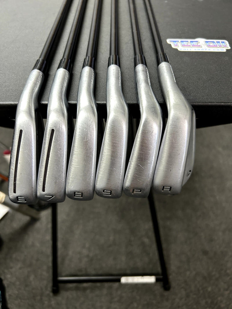 TaylorMade P790 6-AW Iron Set Regular RH