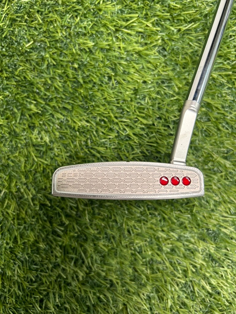 Scotty Cameron Phantom 9.5R 33" Putter RH