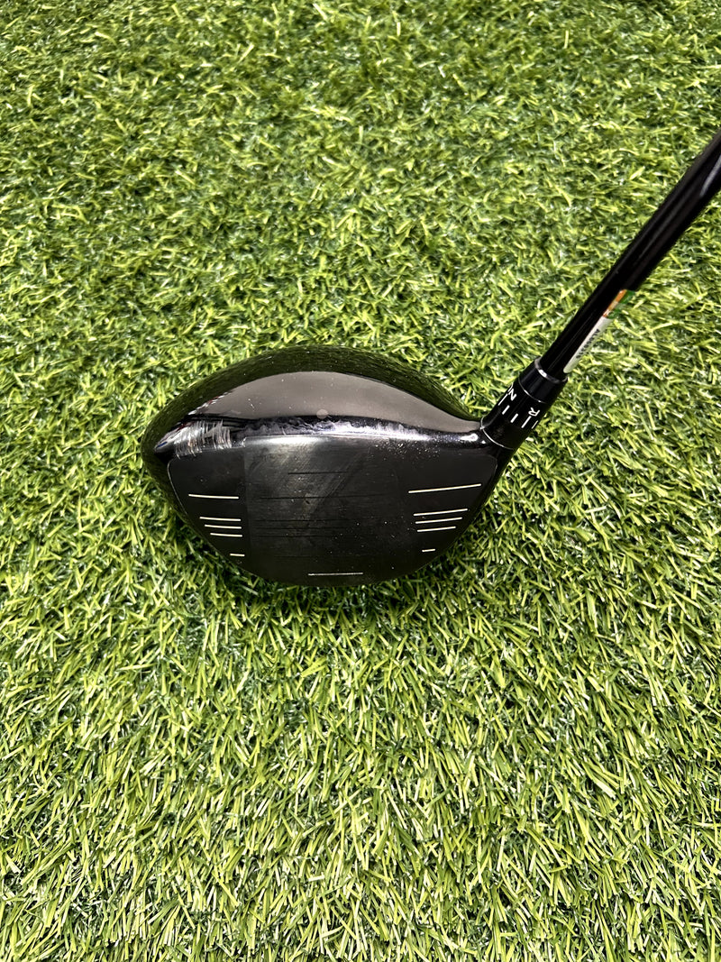 Cleveland Classix XL Driver 9 Loft X-Stiff RH