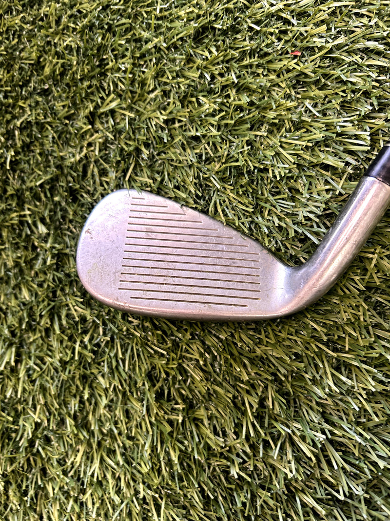 TaylorMade R7 9-Iron Regular RH