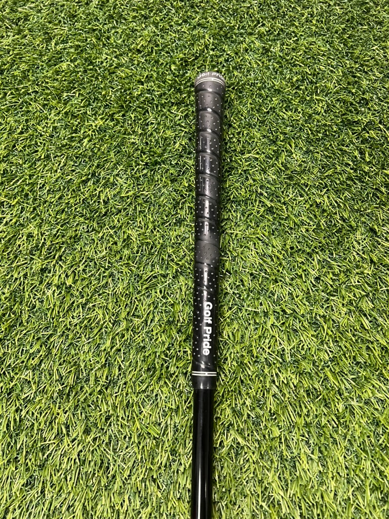 TaylorMade SIM 2 Driver 9 Loft Stiff LH — TEE OFF GOLF SHOPS