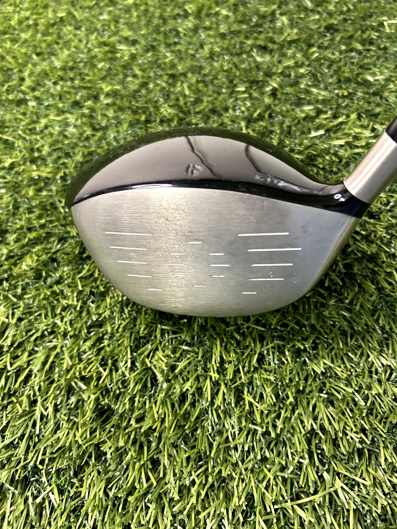 TaylorMade R580 XD Driver 9.5 Loft Stiff RH