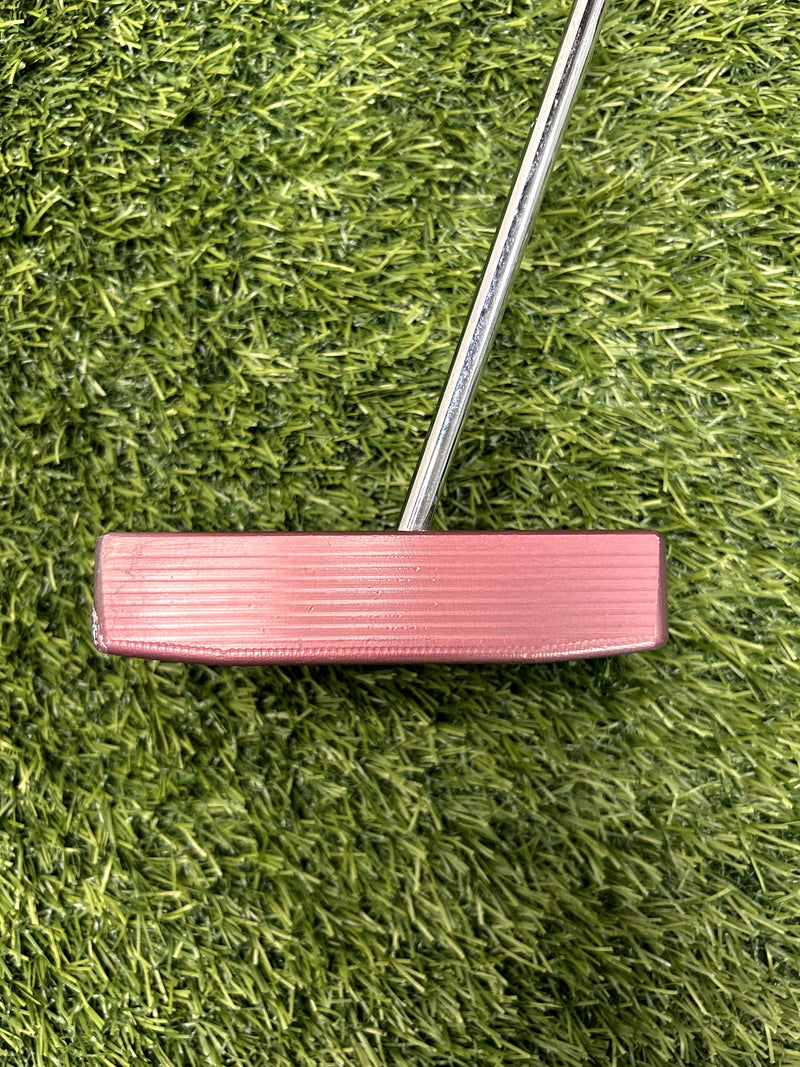 Pure Path Mid Size Model #1 35" Putter RH