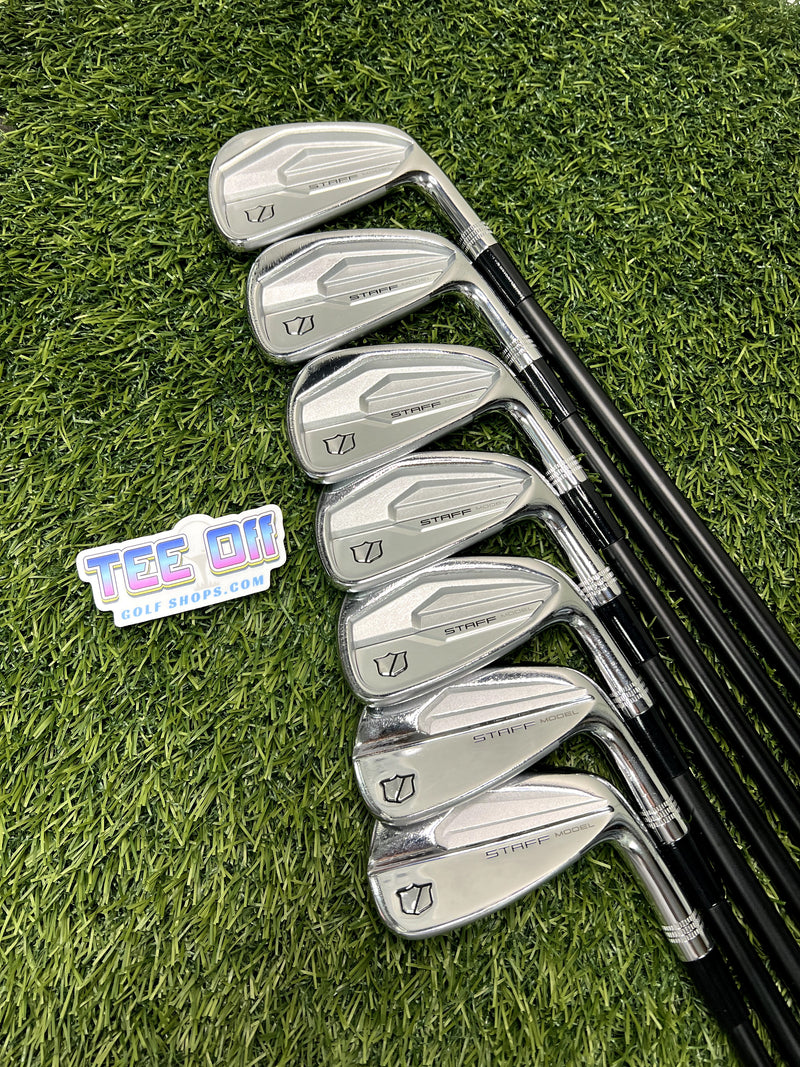 Wilson Staff Model Forged 4-P Iron Set X-Stiff RH