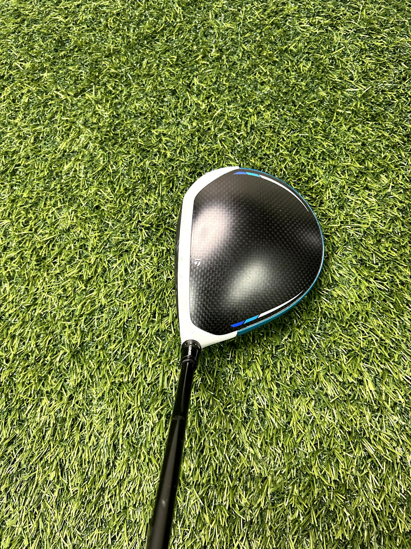 TaylorMade SIM 2 Max Driver 9 Loft Stiff RH