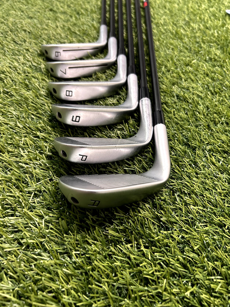 TaylorMade P790 6-AW Iron Set Regular RH