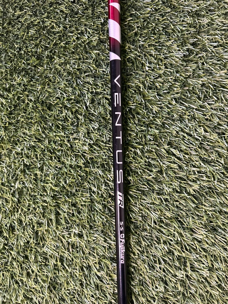 TaylorMade SIM 2 Driver 9 Loft Stiff RH