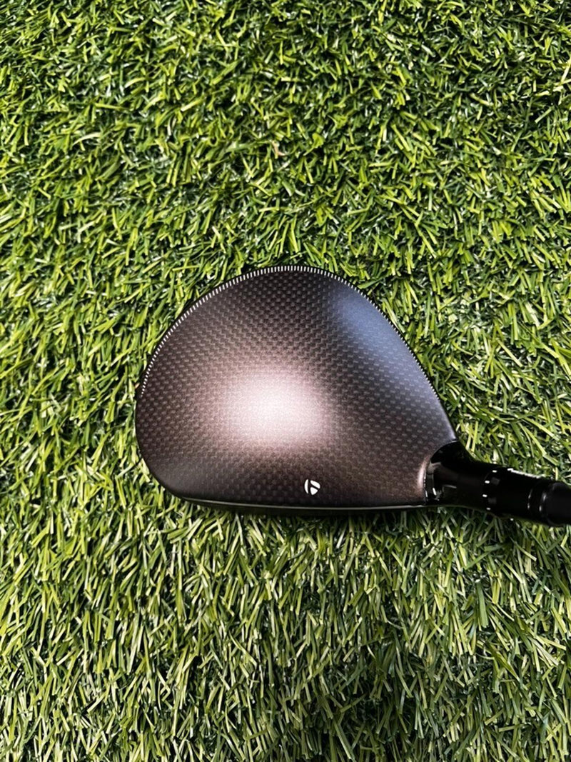 TaylorMade Qi4D 5W 18 Loft Rear X-Stiff Flex Jumbomax Grip RH