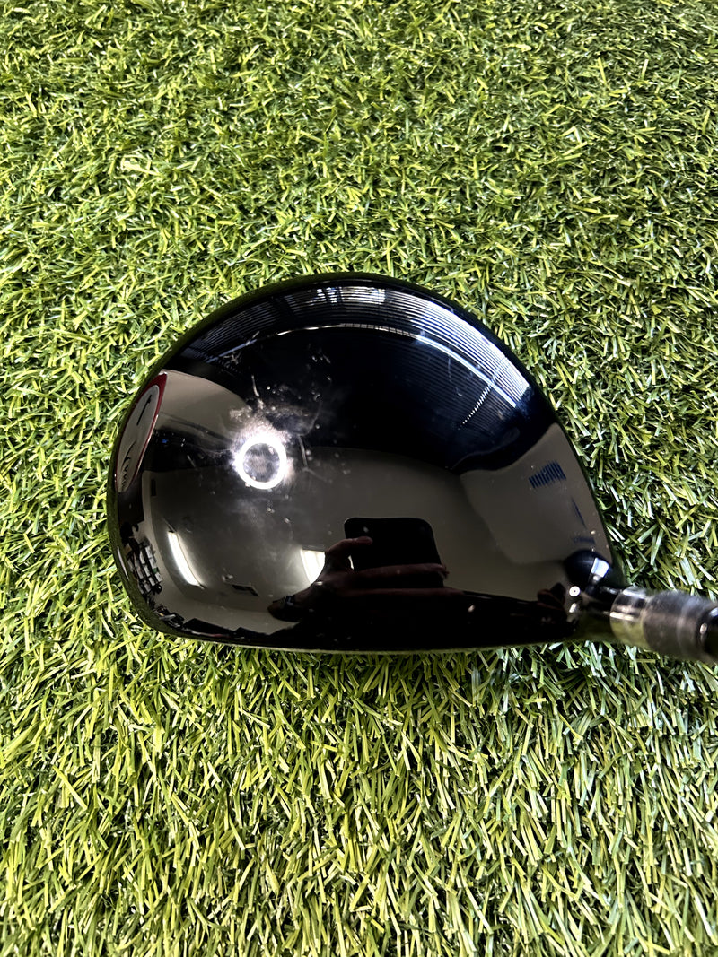 Akira Prototype M210 Driver 10 Loft X-Stiff RH