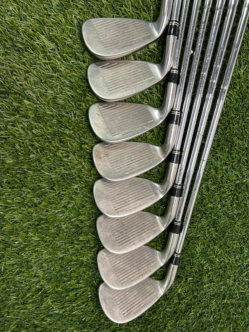 TaylorMade R7 XD 4-AW Iron Set Stiff RH